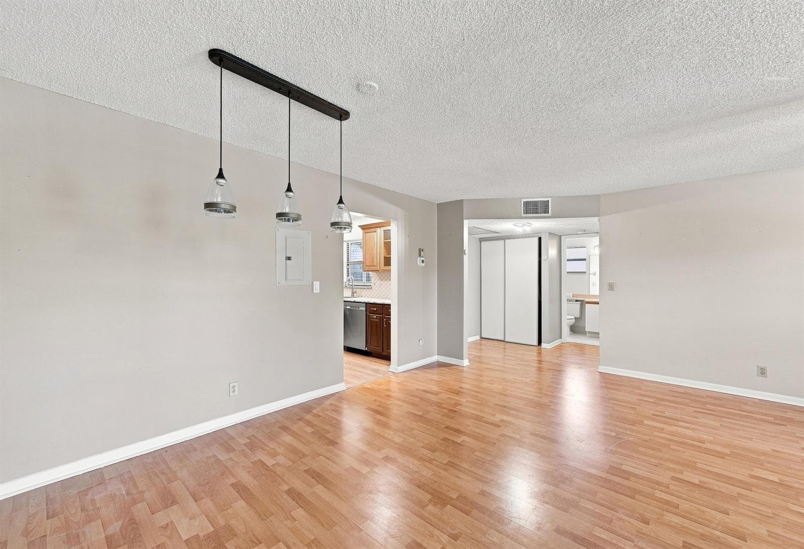 2541 N CARAMBOLA Circle N # 1832, Coconut Creek, FL 33066 photo 5