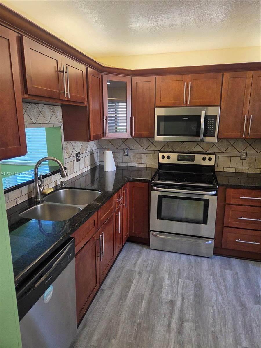 8041 Southgate Blvd # H6, North Lauderdale, FL 33068 photo 4