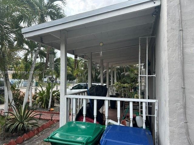 863 NW 113th St, Miami, FL 33168 photo 3