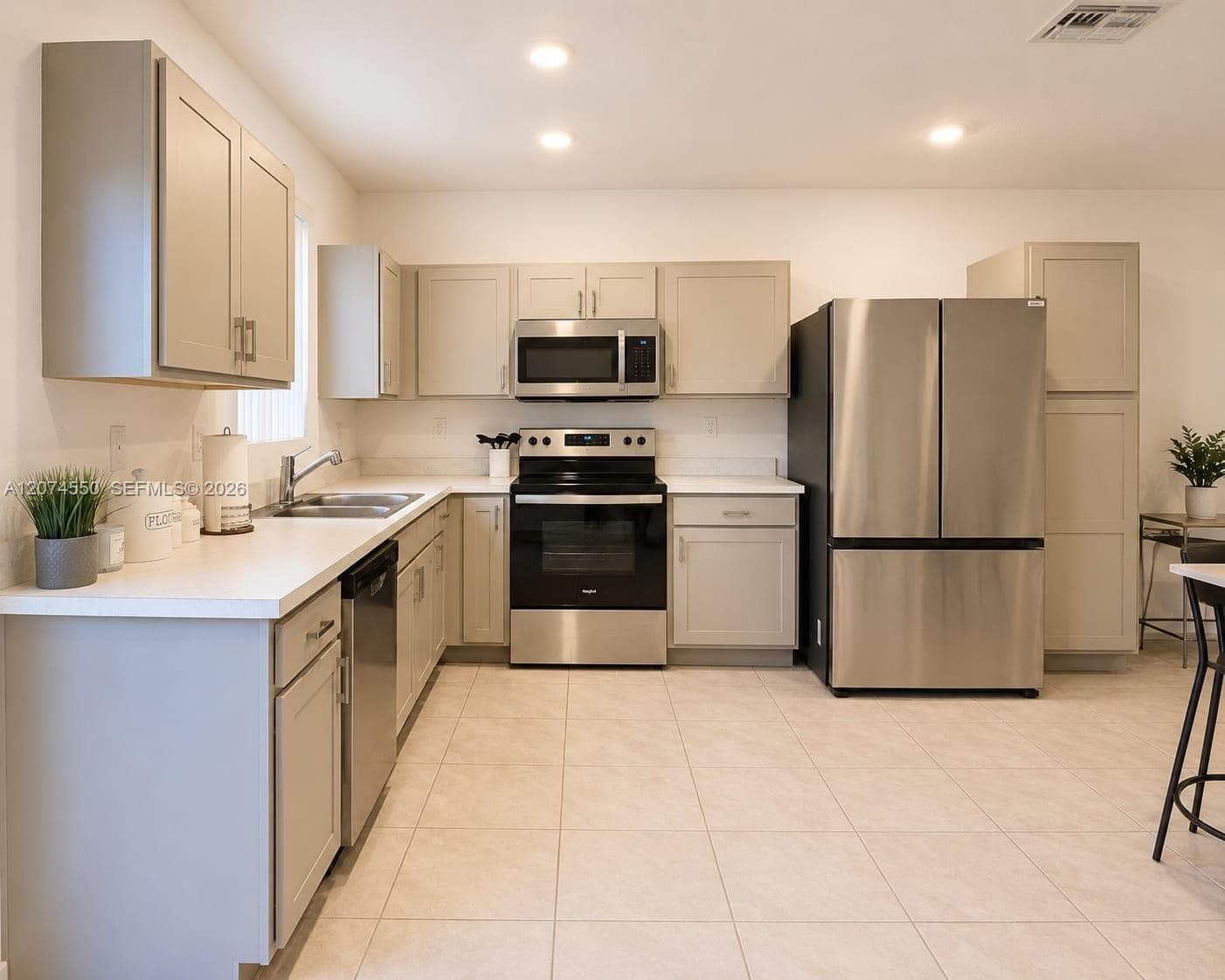 364 NW 8th Ct # 364, Pompano Beach, FL 33060 photo 3