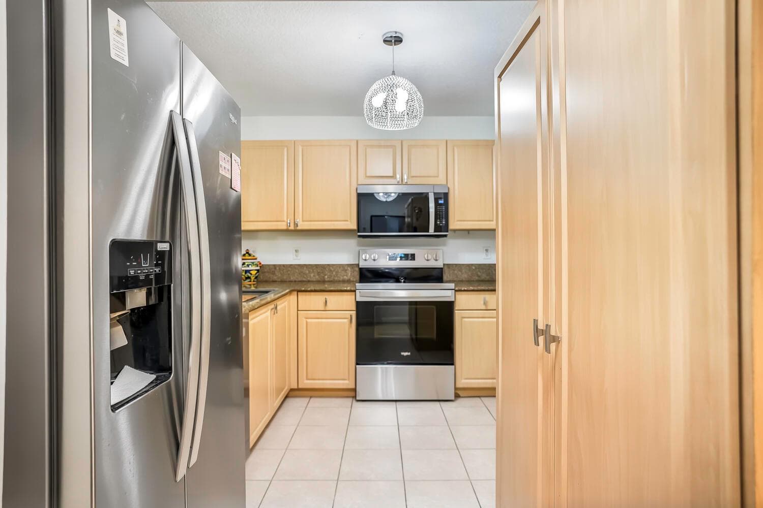 609 E SHERIDAN Street # 208, Dania Beach, FL 33004 photo 2