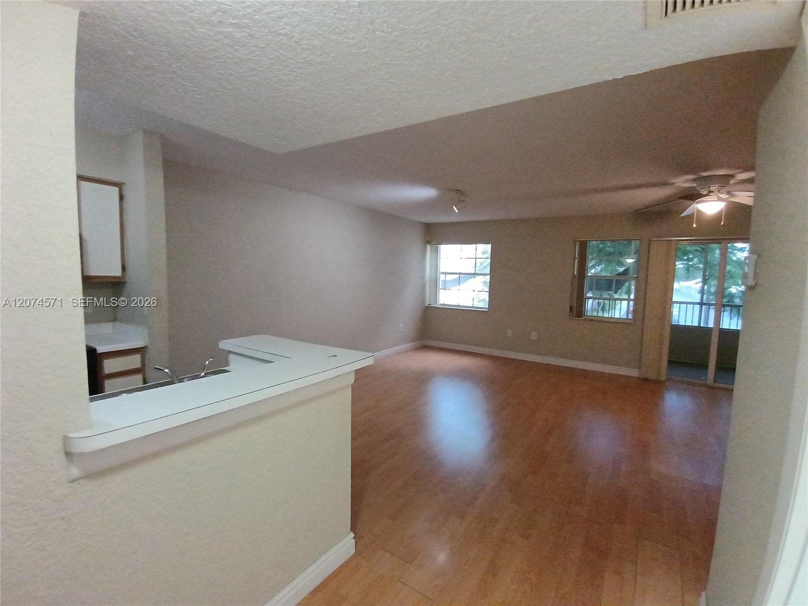 2871 N Oakland Forest Dr # 210, Oakland Park, FL 33309 photo 2