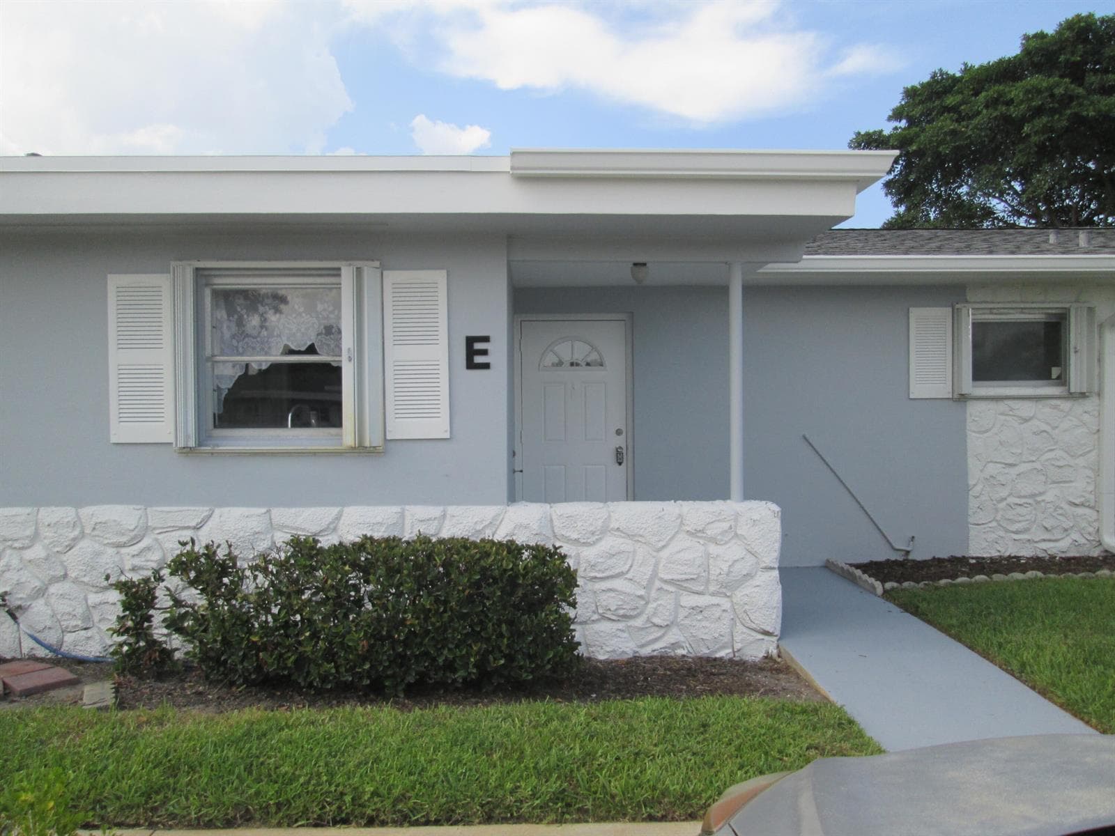 2611 W BARKLEY Drive W # E, West Palm Beach, FL 33415