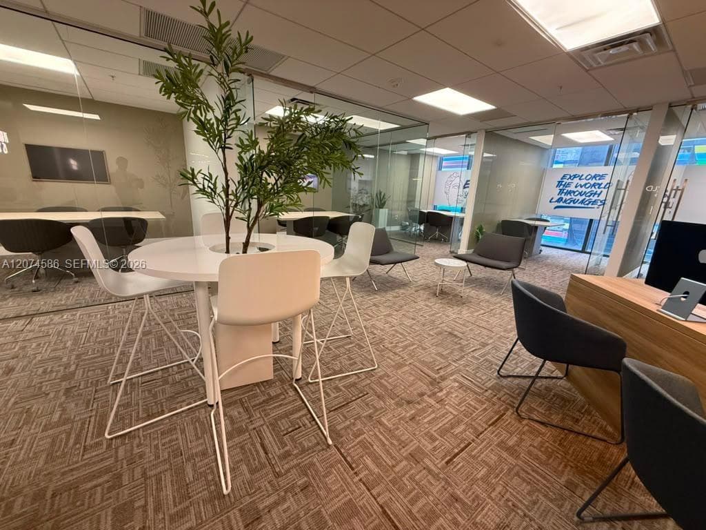 25 SW 9th St # CU-5 suite 201, Miami, FL 33130 photo 4
