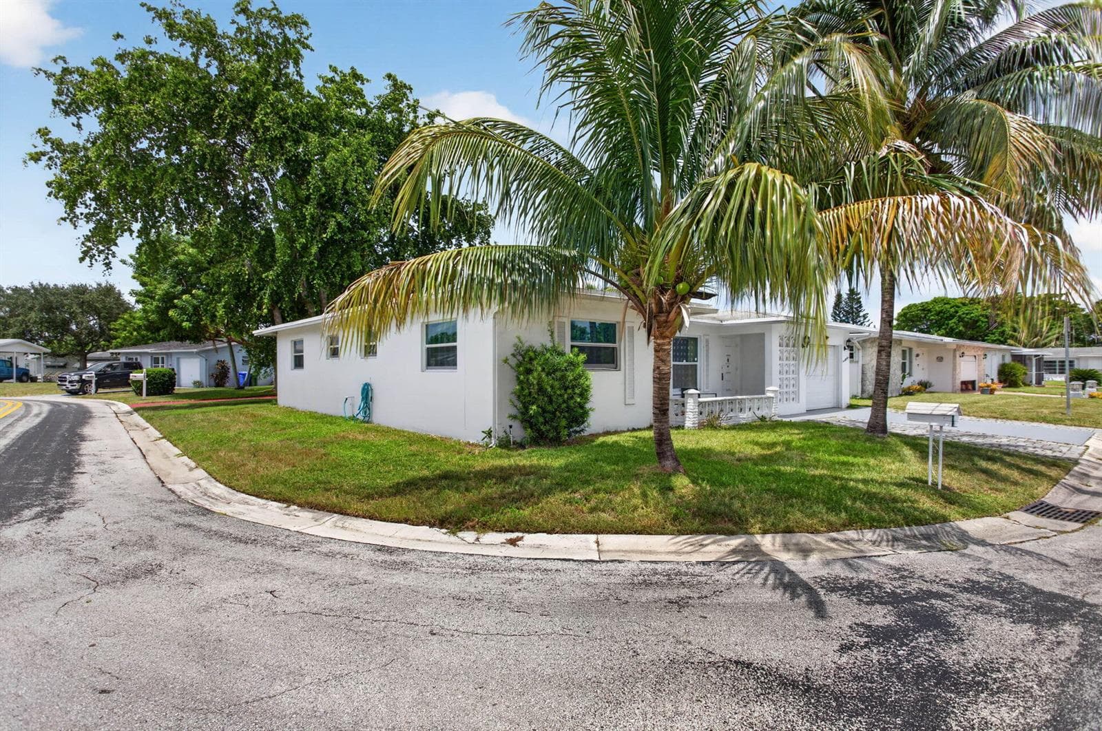 1055 NW 72ND Terrace NW, Margate, FL 33063 photo 3