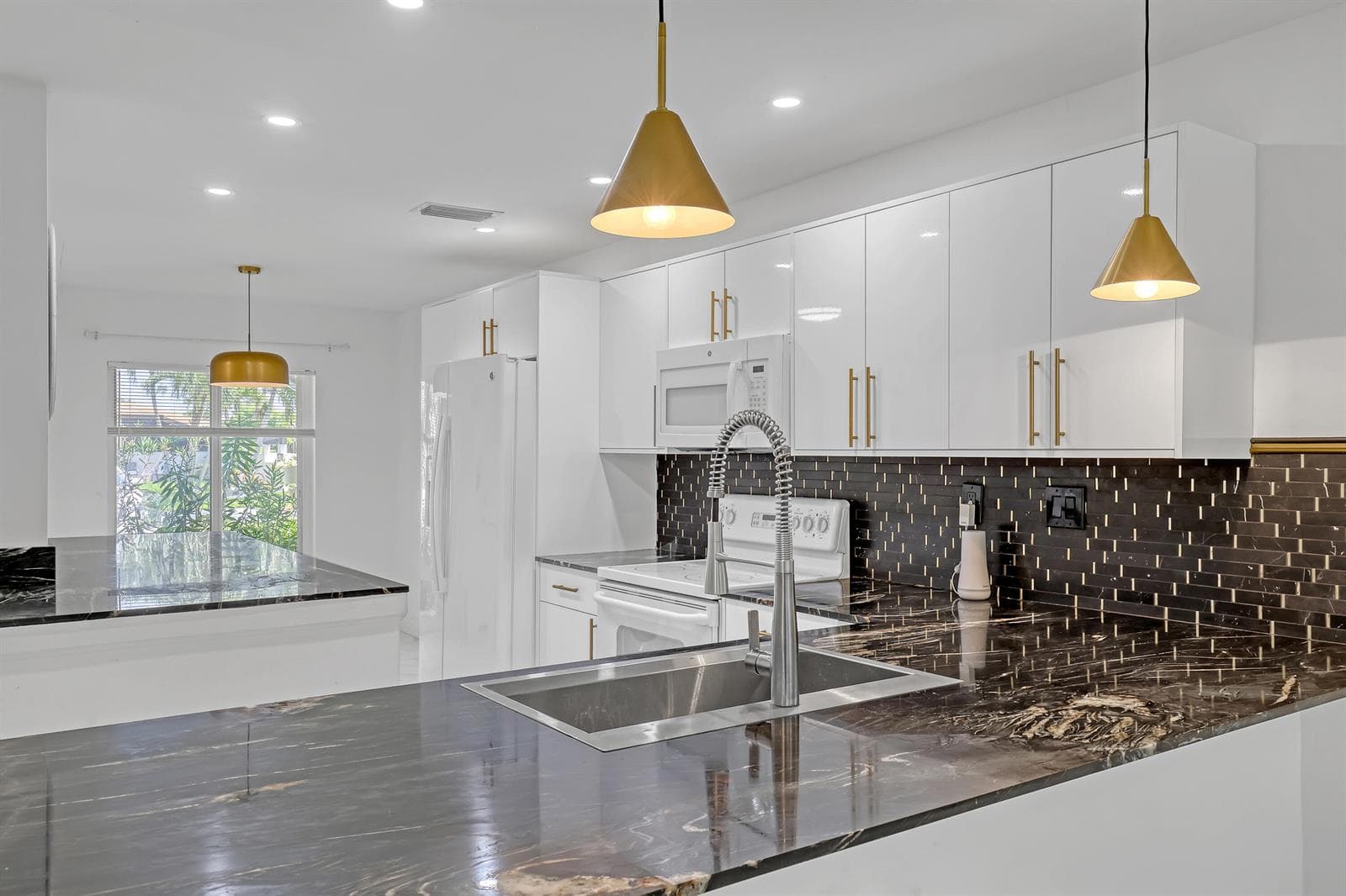 13233 Lucinda Palm Court # B, Delray Beach, FL 33484 photo 4