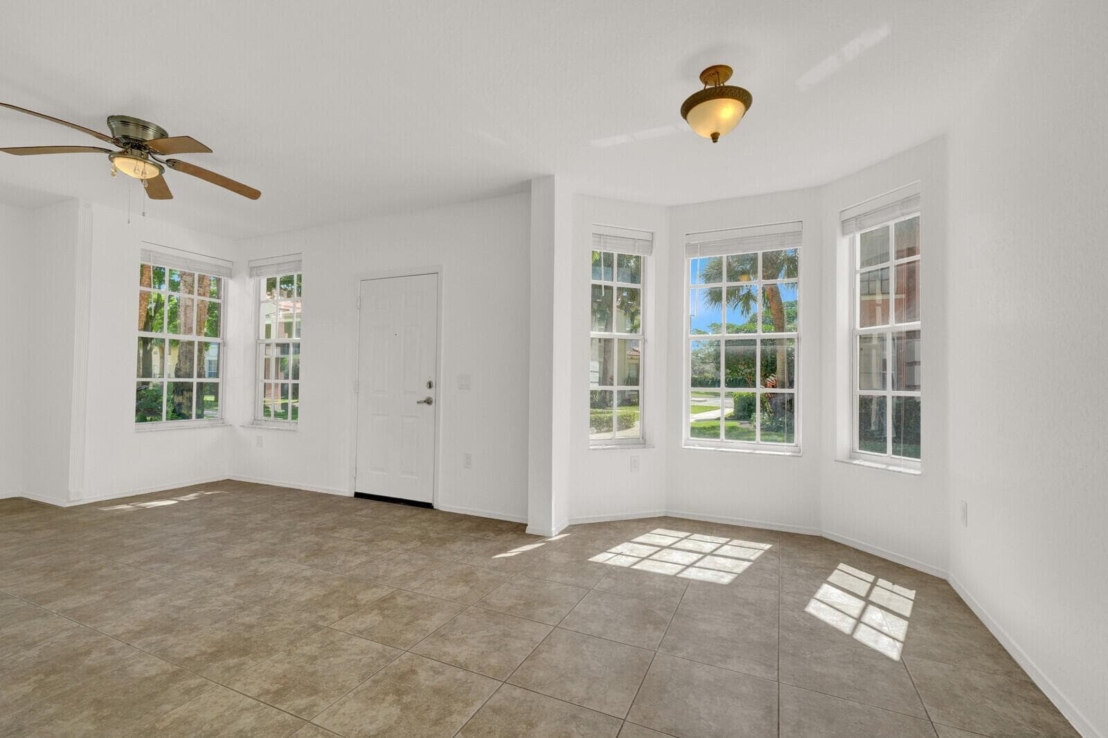 709 BELMONT Place # 709, Boynton Beach, FL 33436 photo 4