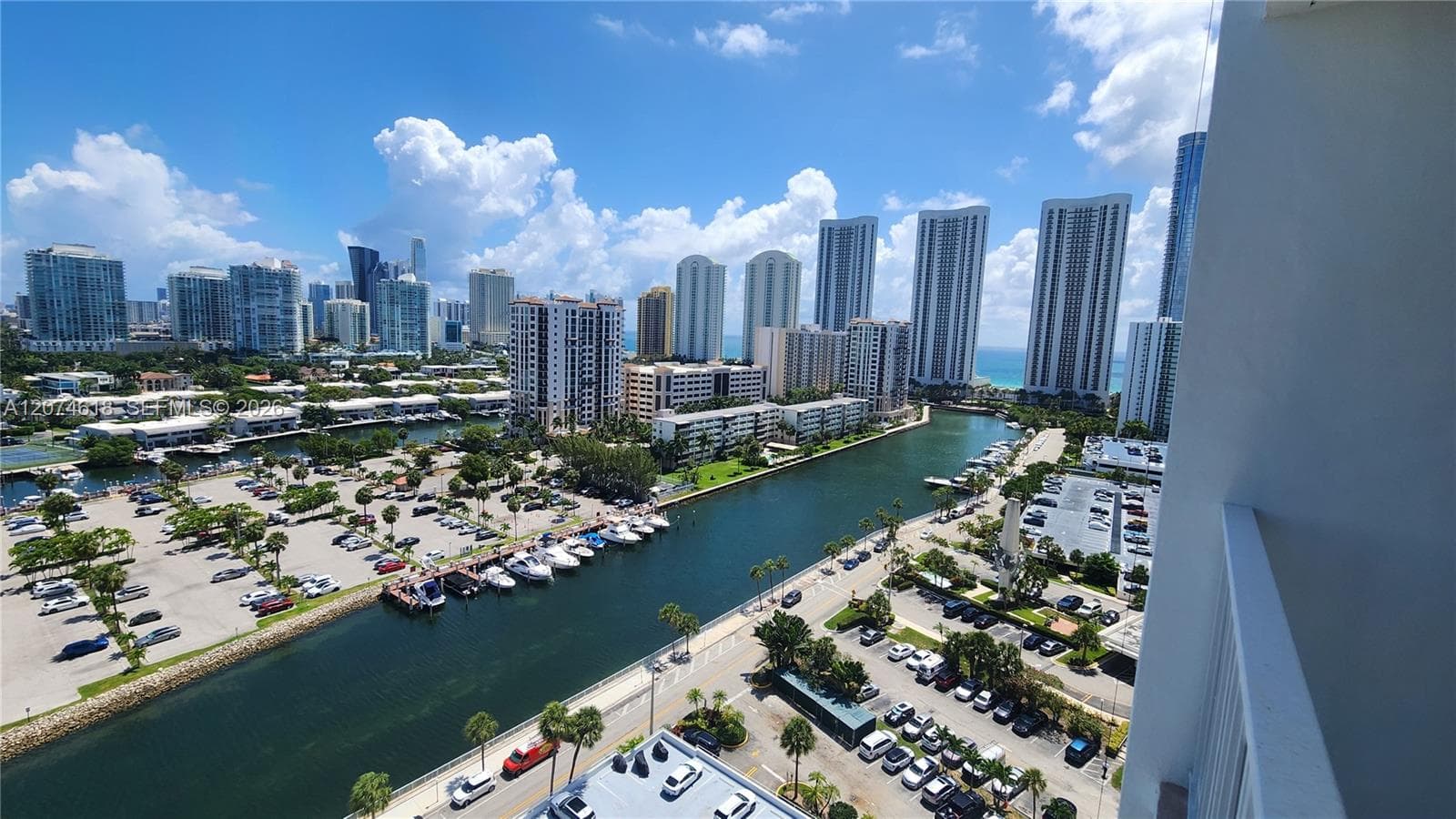 500 Bayview Dr # 1725, Sunny Isles Beach, FL 33160 photo 2