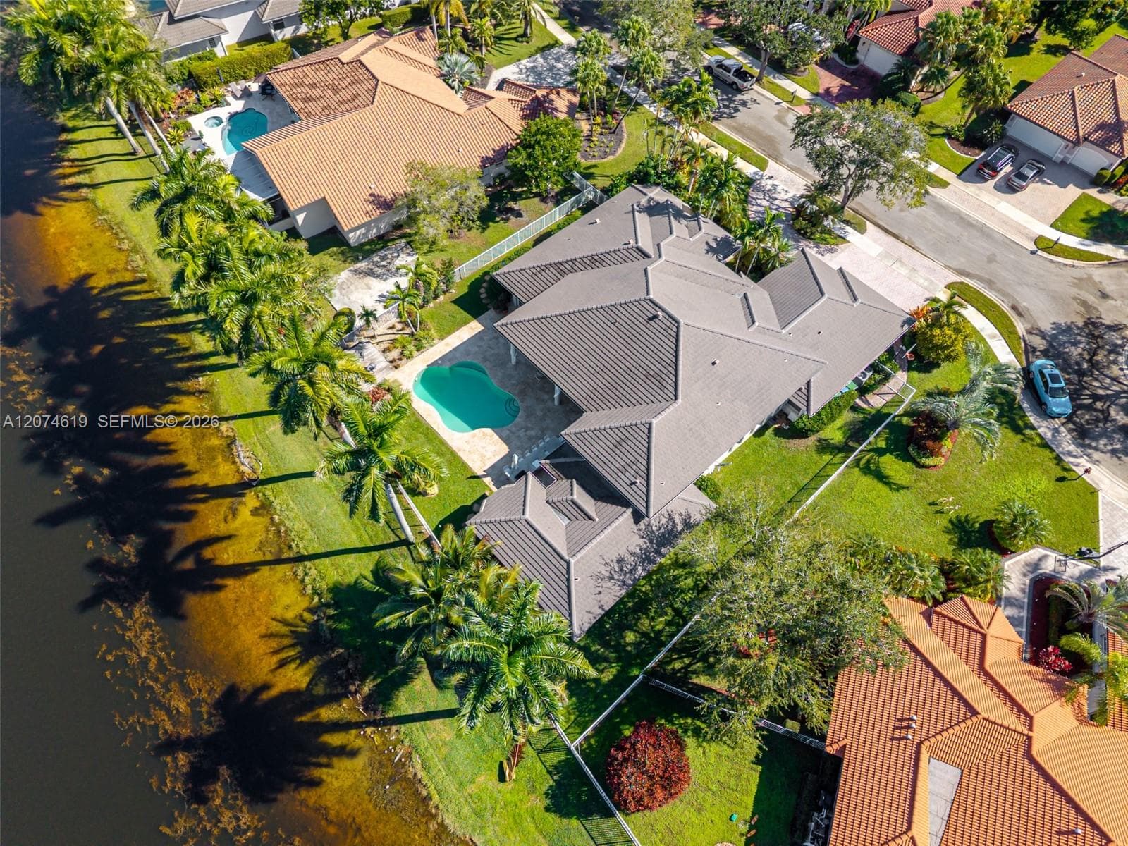 2950 Medinah, Weston, FL 33332 photo 3