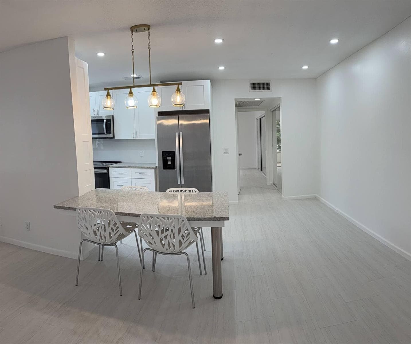 20 PRESCOTT A # 20, Deerfield Beach, FL 33442 photo 2