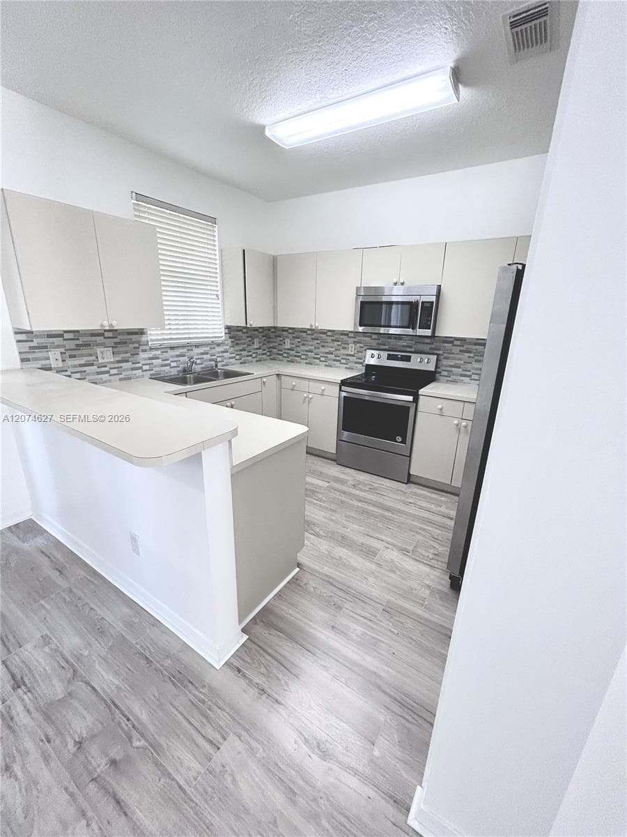 4356 NW 116th Ave # 4356, Doral, FL 33178 photo 4