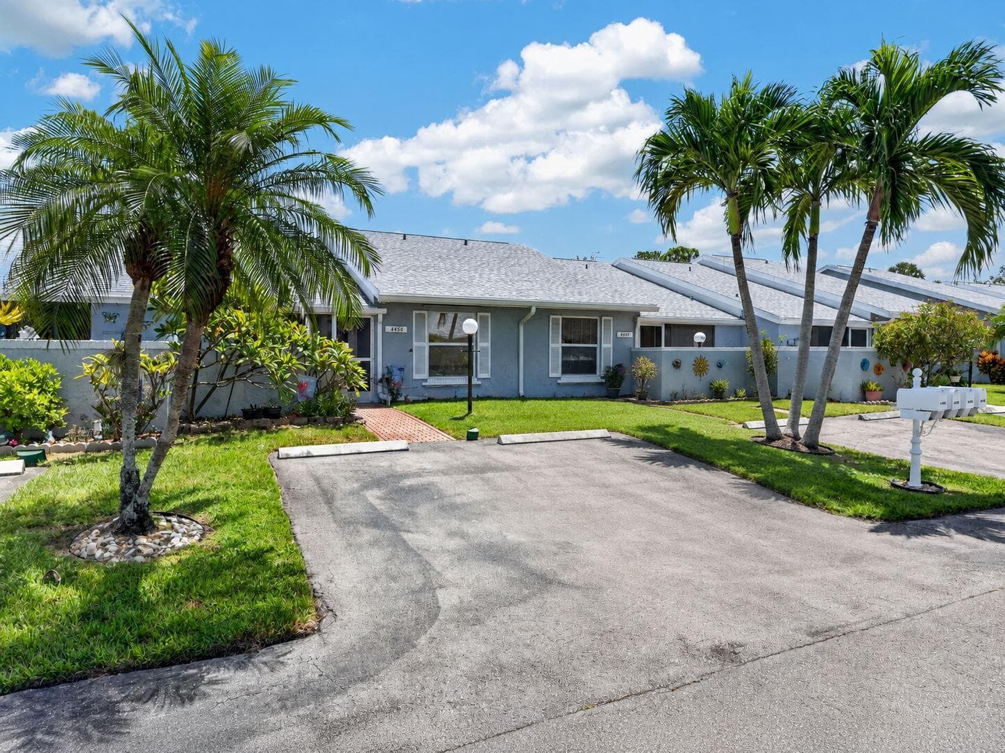 4450 LUCERNE VILLAS Lane, Lake Worth, FL 33467 photo 3