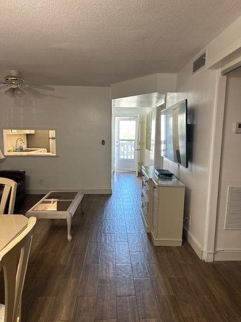 2770 S GARDEN Drive S # 208, Lake Worth, FL 33461 photo 2