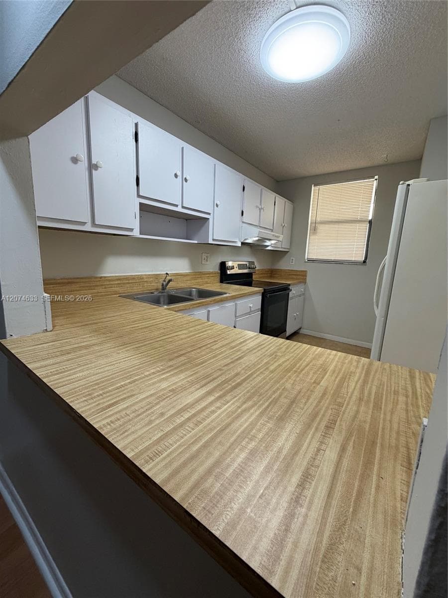 8429 Forest Hills Dr # 202, Coral Springs, FL 33065 photo 2