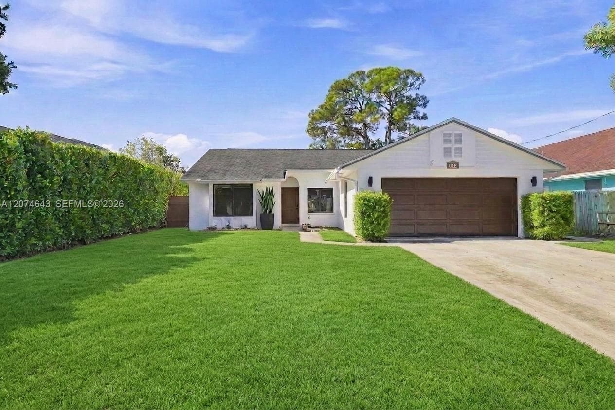 6146 Linton St, Jupiter, FL 33458
