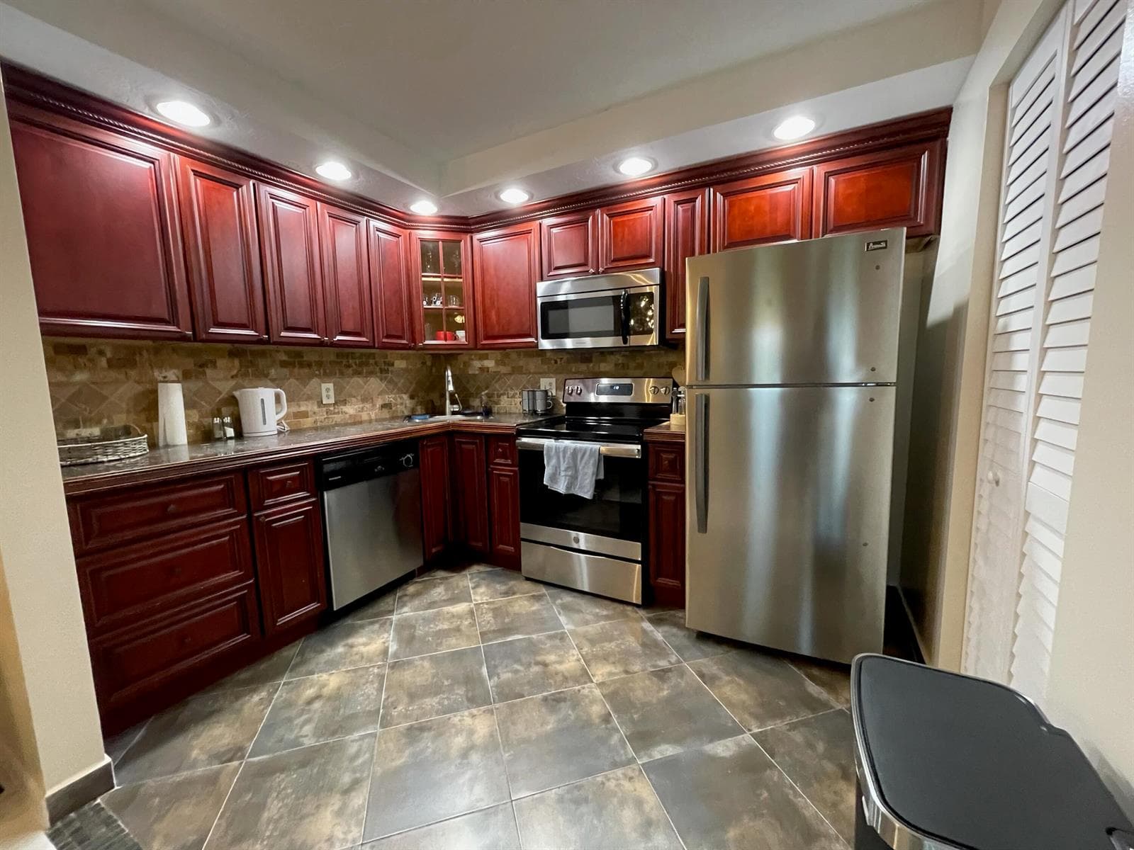 4988 SABLE PINE Circle # D1, West Palm Beach, FL 33417 photo 2