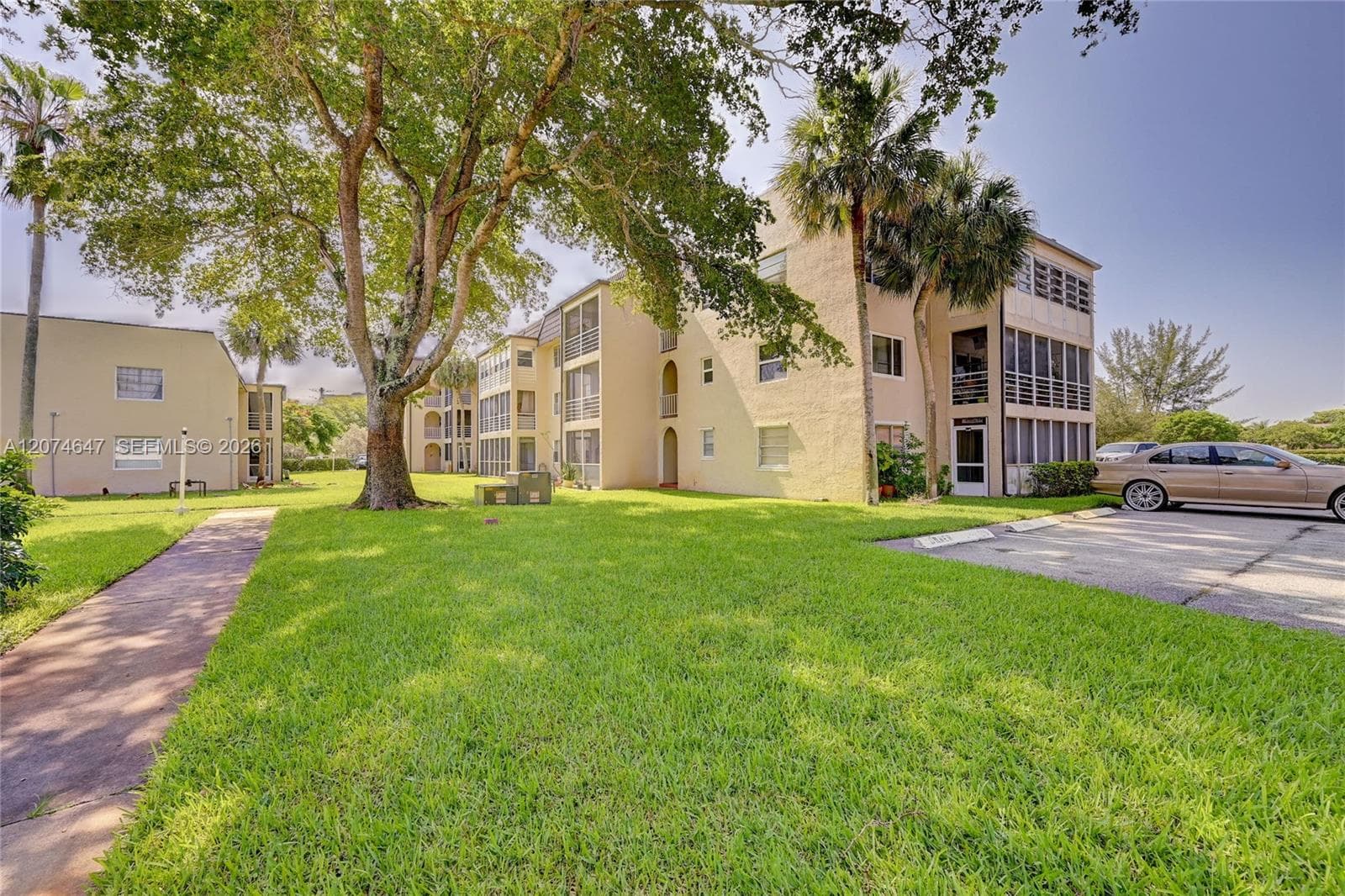 2700 Riverside Dr # 303-B, Coral Springs, FL 33065 photo 4