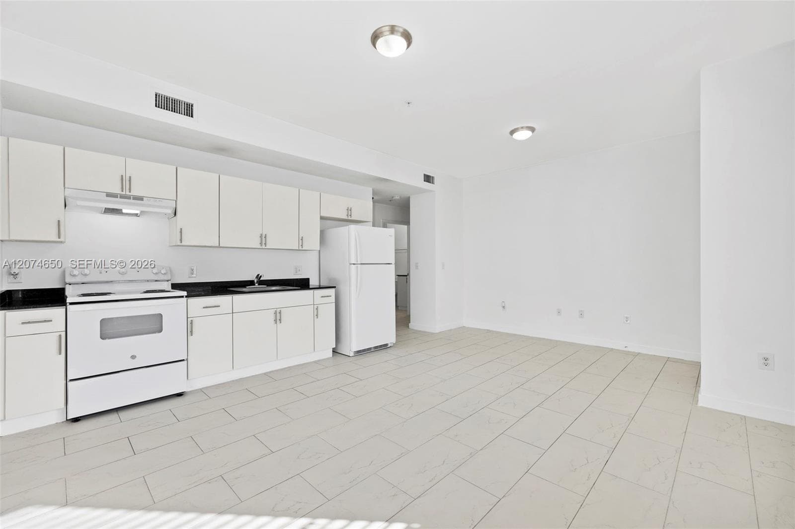 405 E 7th St # 203, Hialeah, FL 33010 photo 2
