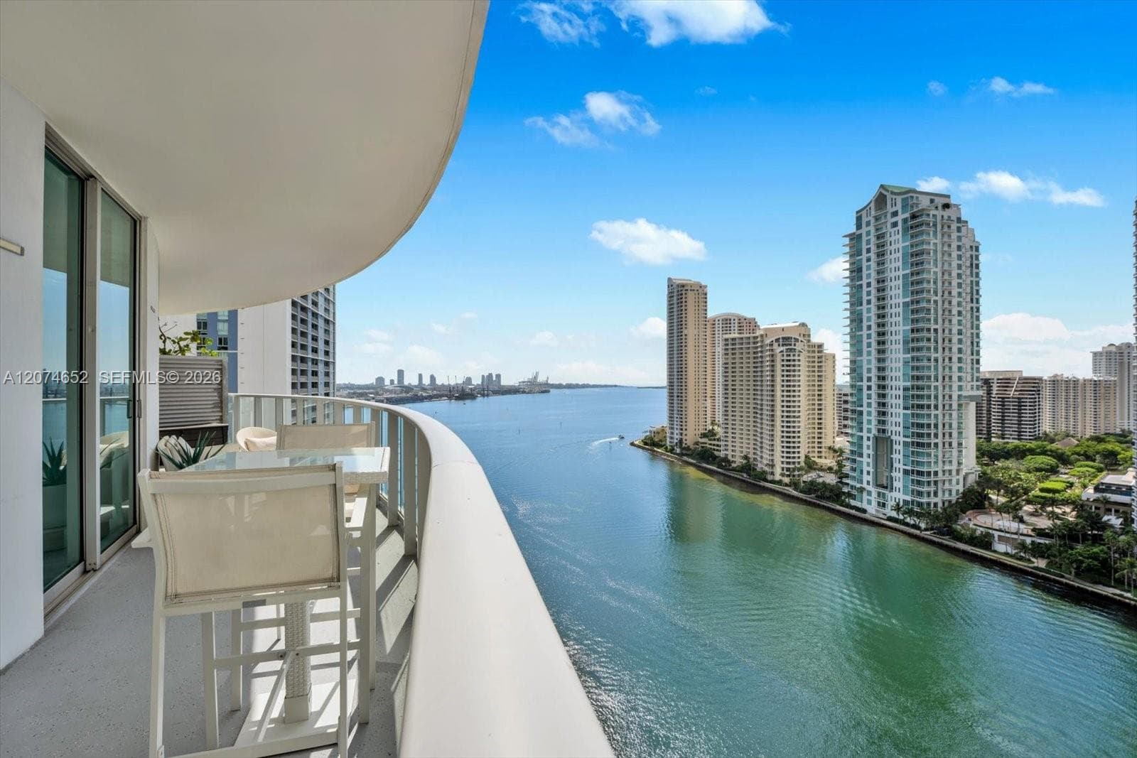 300 S Biscayne Blvd # T-1708, Miami, FL 33131 photo 5