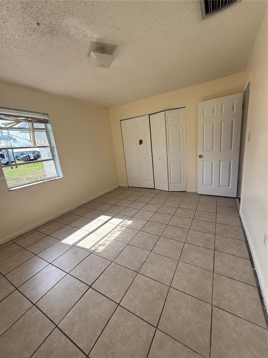 2679 Niagara Ave, Fort Pierce, FL 34946 photo 2
