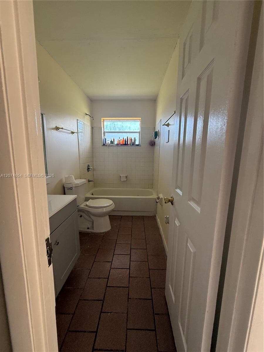 2679 Niagara Ave, Fort Pierce, FL 34946 photo 5