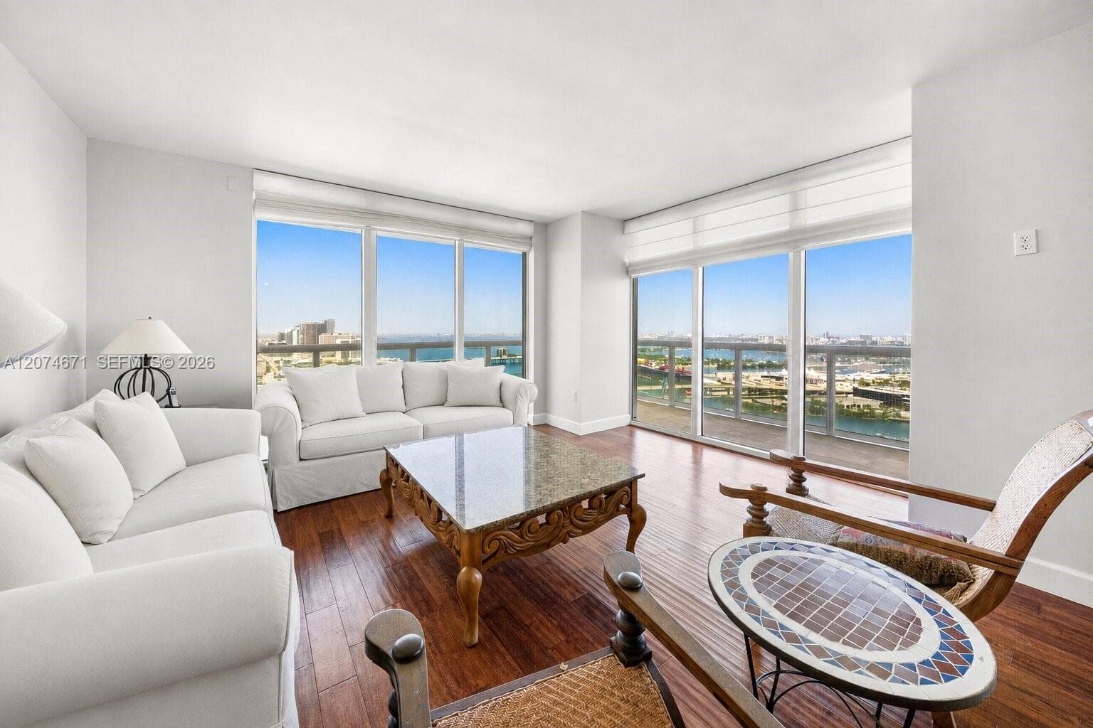 50 Biscayne Blvd # 4402, Miami, FL 33132 photo 2