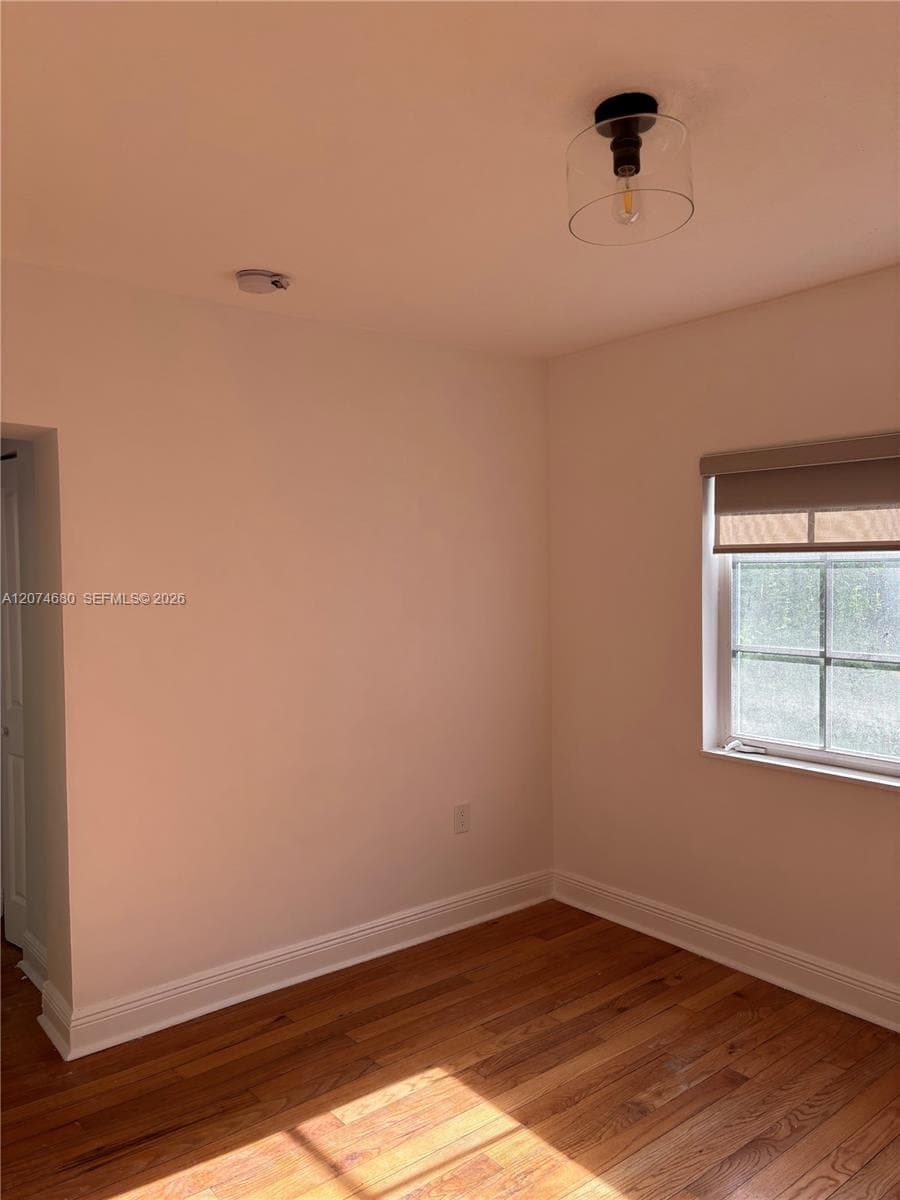 447 Blue Rd, Coral Gables, FL 33146 photo 3