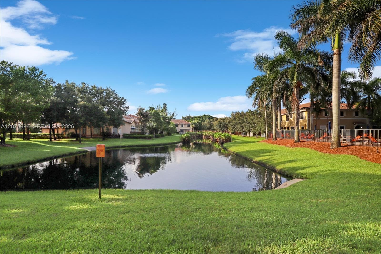 12365 S Village Cir, Davie, FL 33325 photo 3