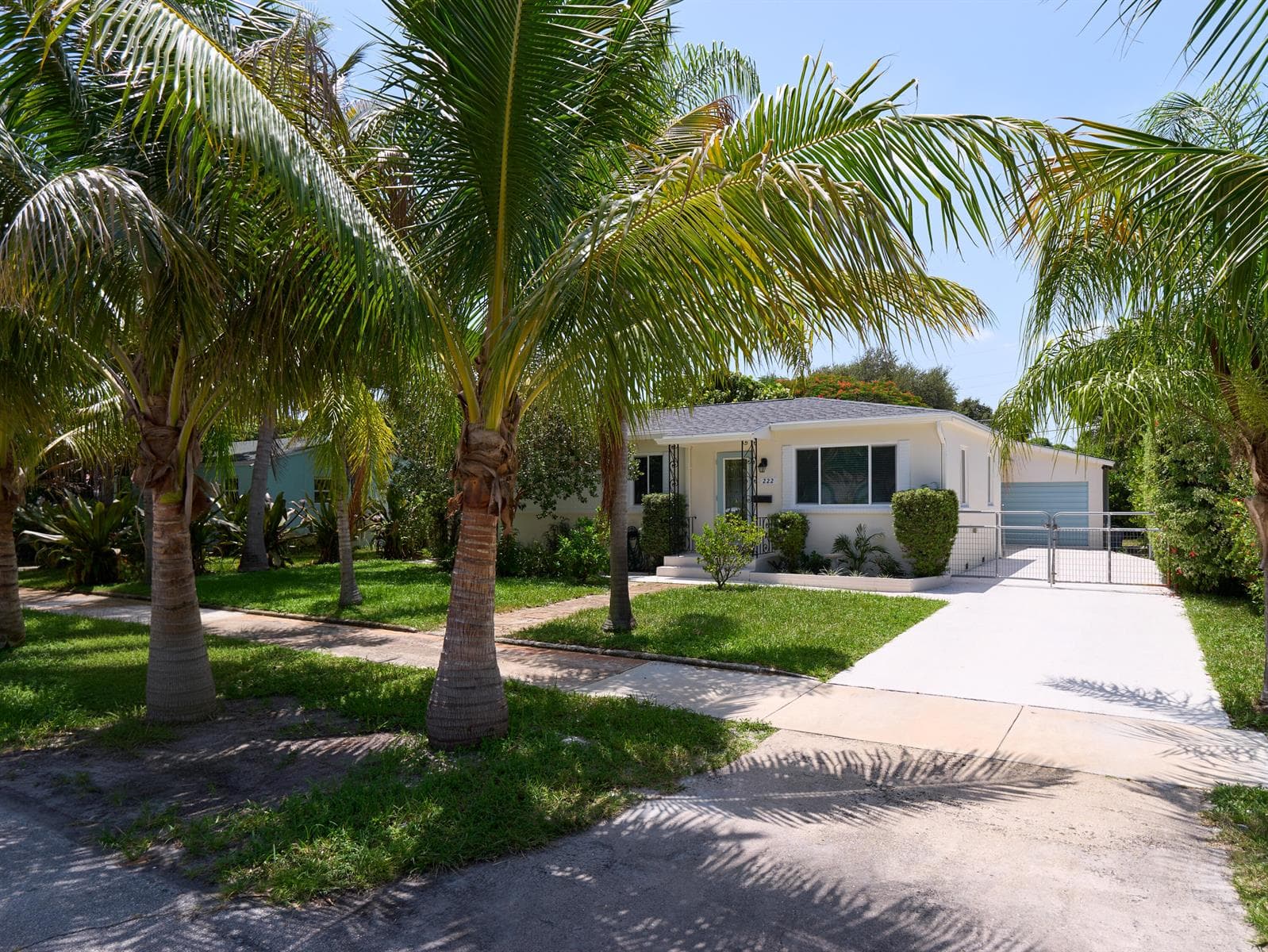 222 Bayberry Drive, Lake Park, FL 33403 photo 2