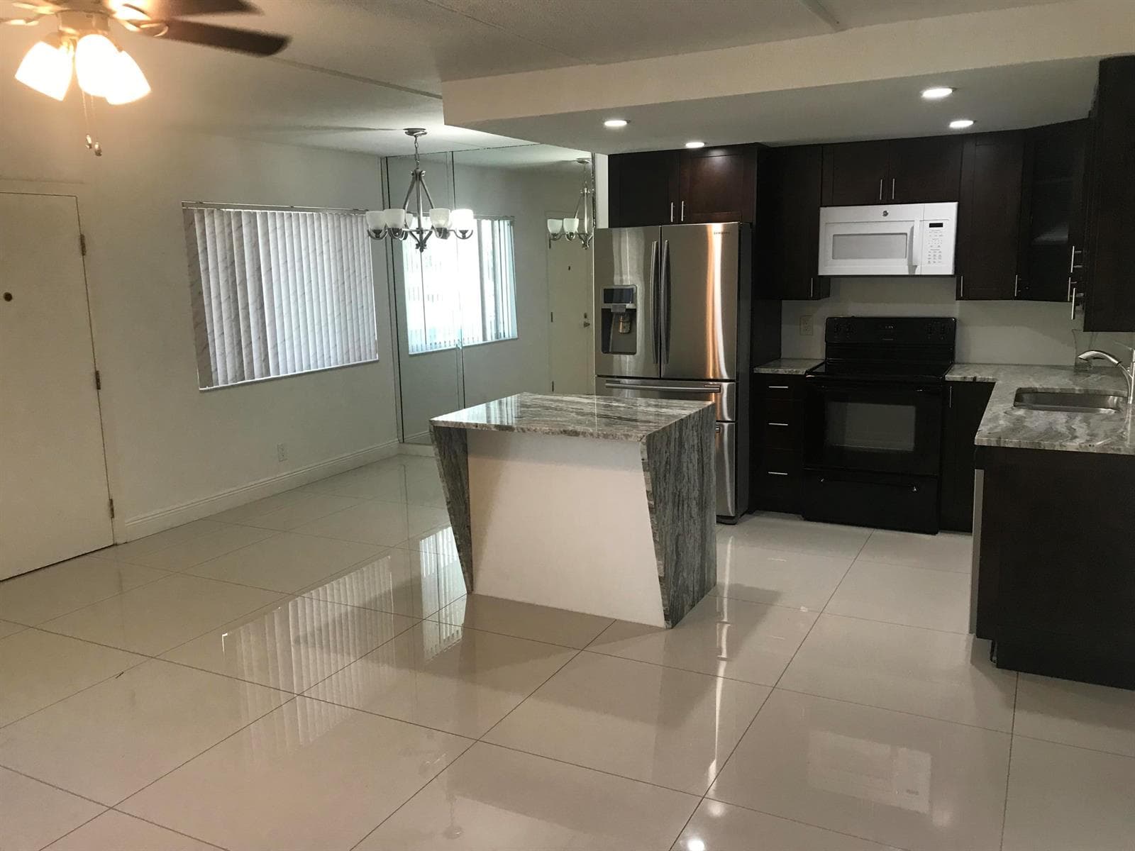 2000 SPRINGDALE Boulevard # 210, Palm Springs, FL 33461 photo 3