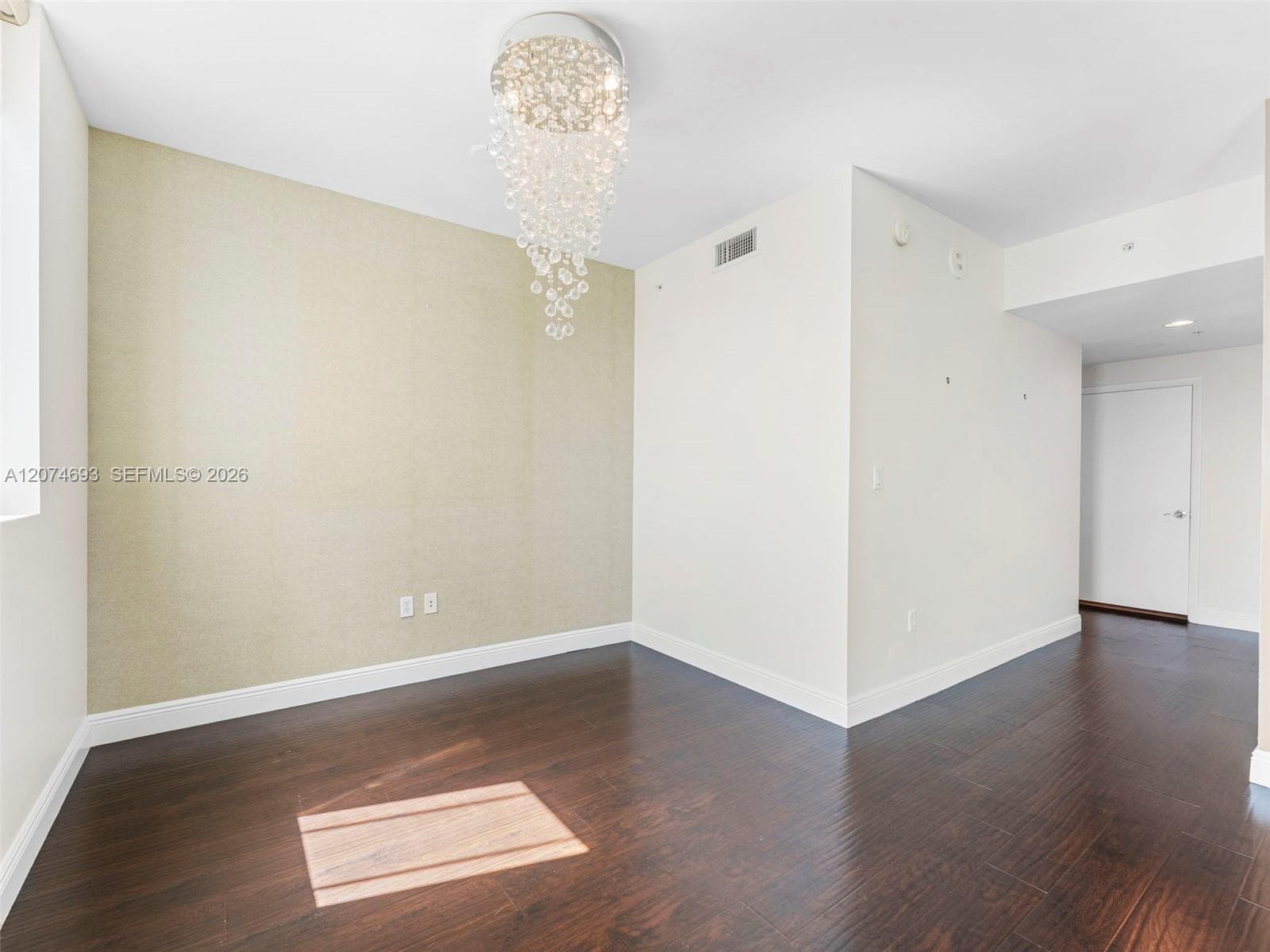 244 Biscayne Blvd # 1803, Miami, FL 33132 photo 4