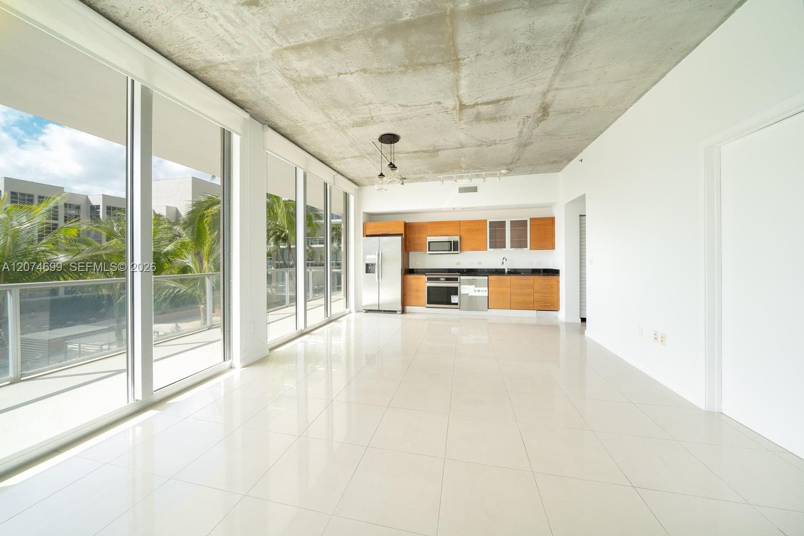 3470 E Coast Ave # H0910, Miami, FL 33137