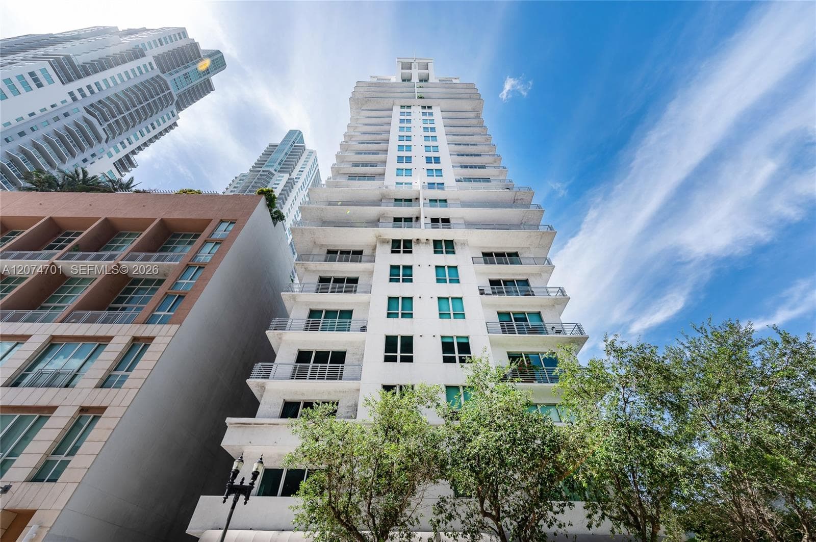 234 NE 3rd St # 1703, Miami, FL 33132 photo 2