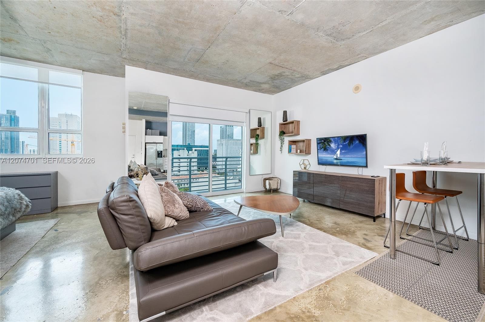 234 NE 3rd St # 1703, Miami, FL 33132 photo 5