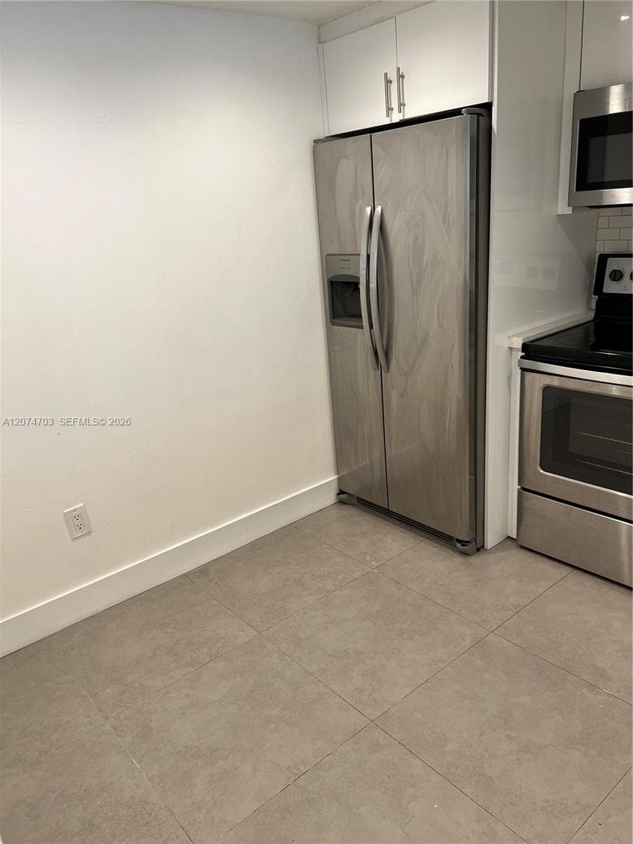 555 NE 15th St # 24E, Miami, FL 33132 photo 4