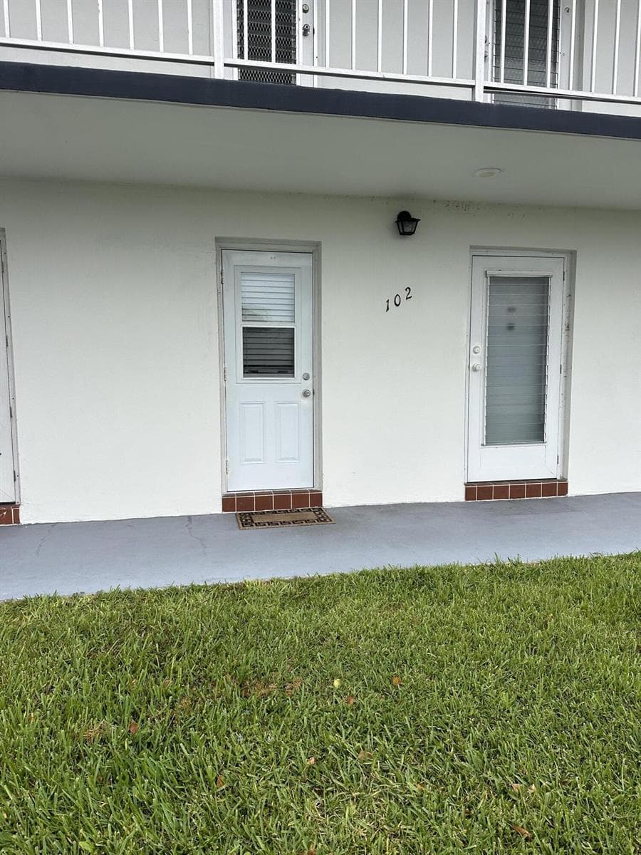 1113 Lake Terrace, Boynton Beach, FL 33426 photo 2