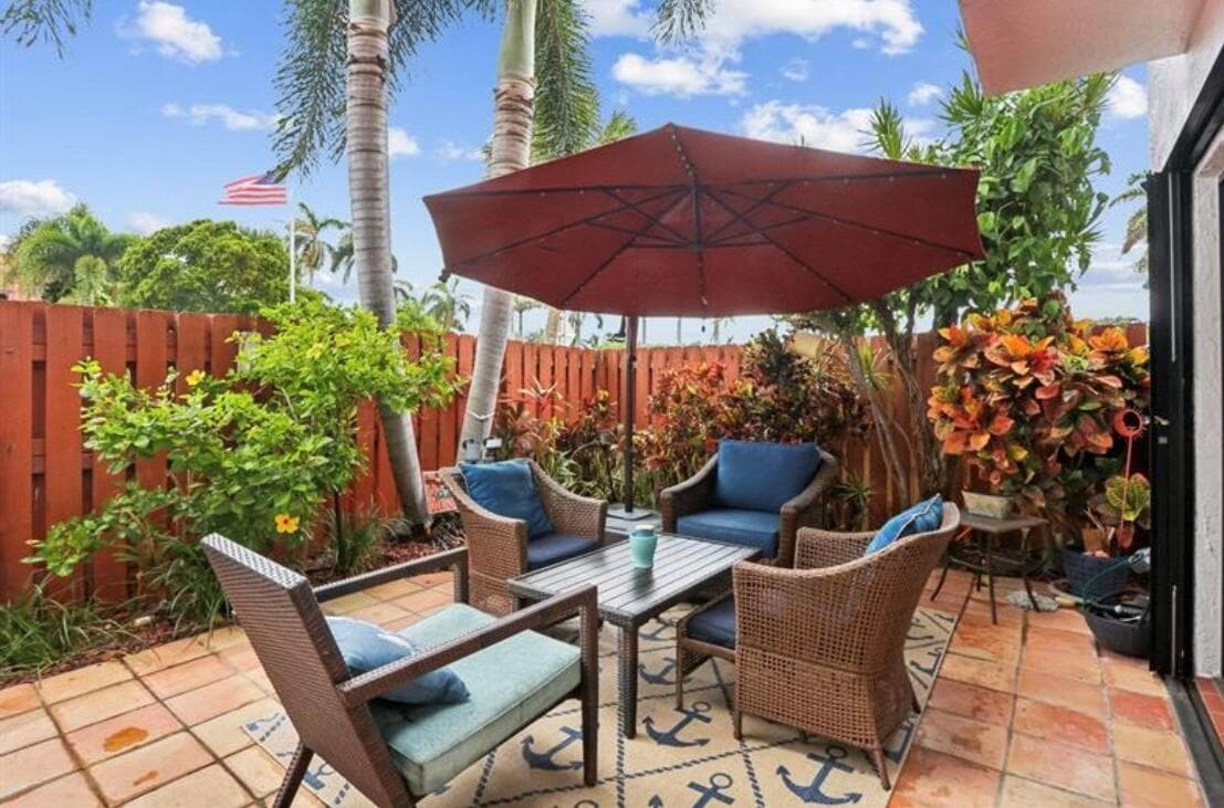 1251 S Federal Highway, Boca Raton, FL 33432 photo 4