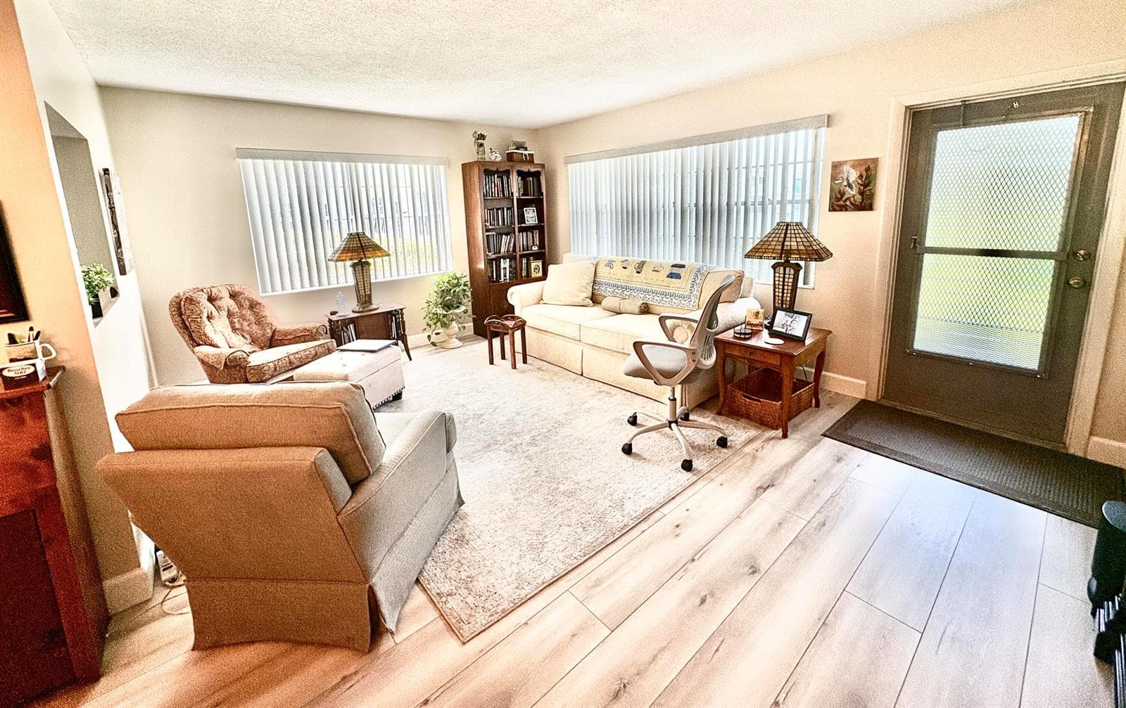 140 WINDSOR G, West Palm Beach, FL 33417 photo 2