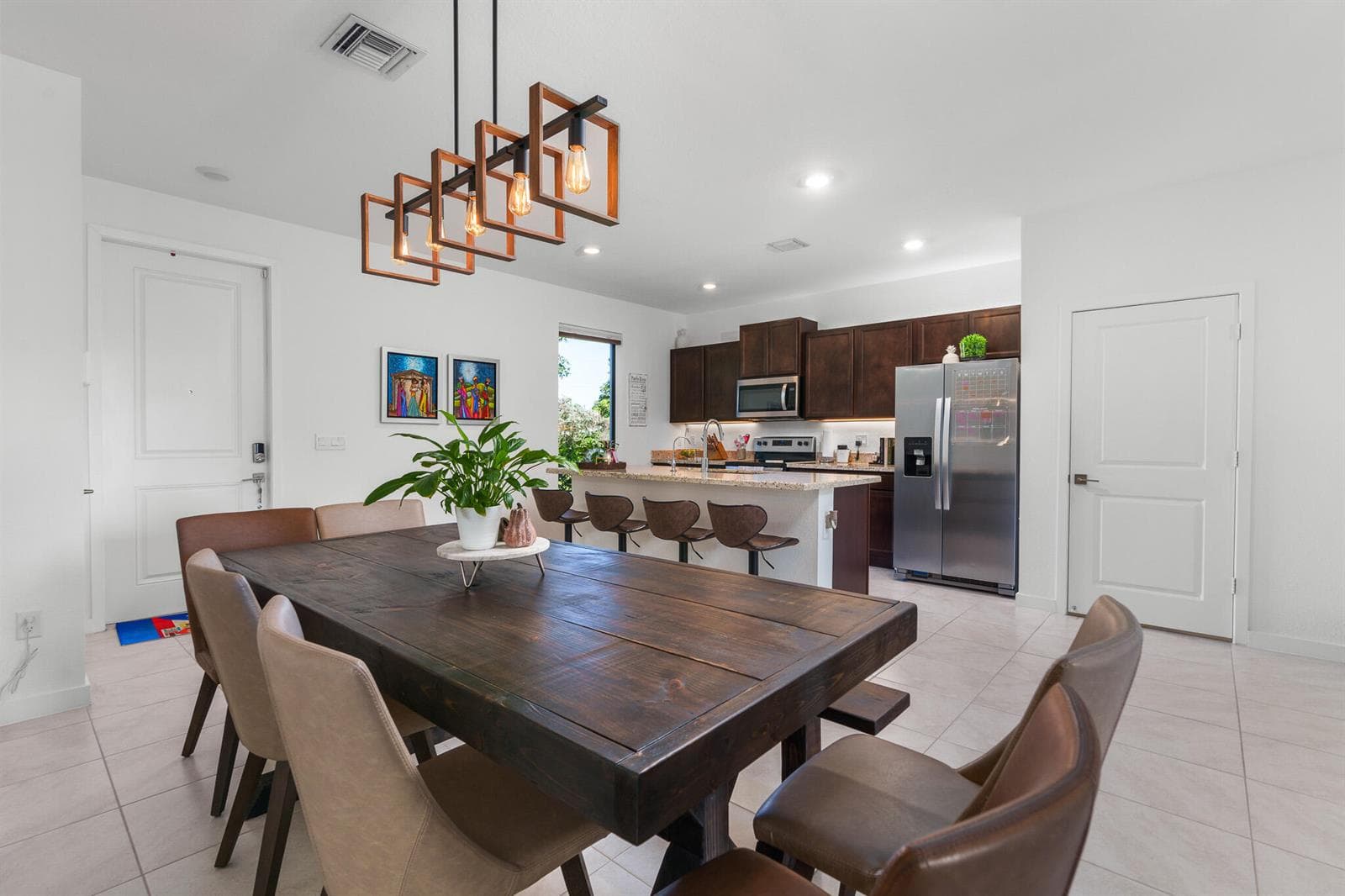 527 NW 17th Street, Fort Lauderdale, FL 33311 photo 4