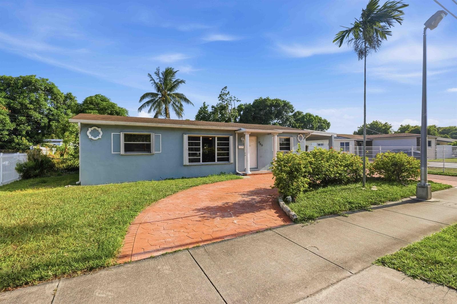 980 NW 183RD Street, Miami Gardens, FL 33169 photo 2