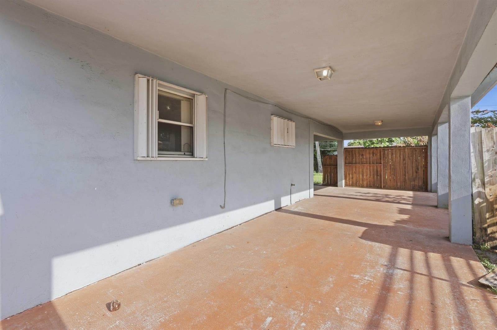 980 NW 183RD Street, Miami Gardens, FL 33169 photo 3
