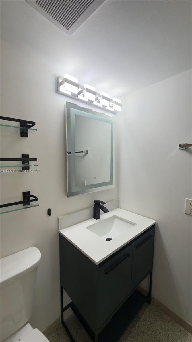 755 SW 6th St # 6, Miami, FL 33130 photo 5