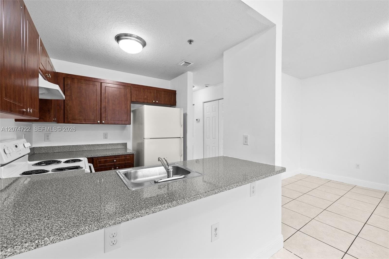 2405 W 78th St # 202, Hialeah, FL 33016 photo 4