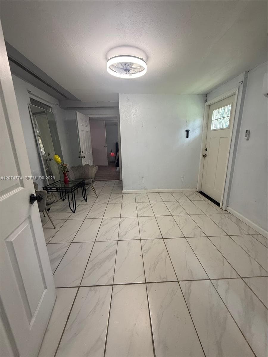 679 ave g # 1, Winter Haven, FL 33880 photo 5