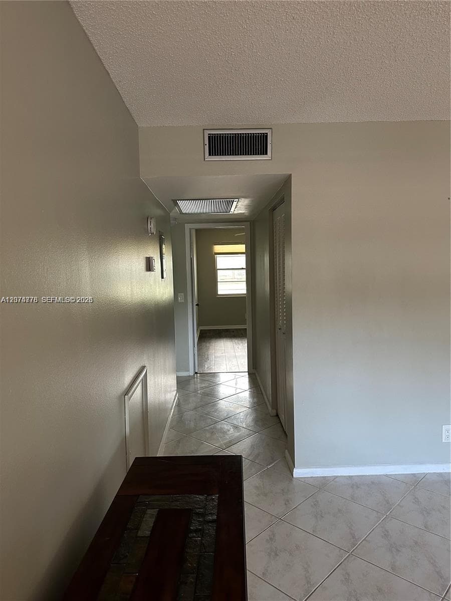 2027 Hythe B # 2027, Boca Raton, FL 33434 photo 4