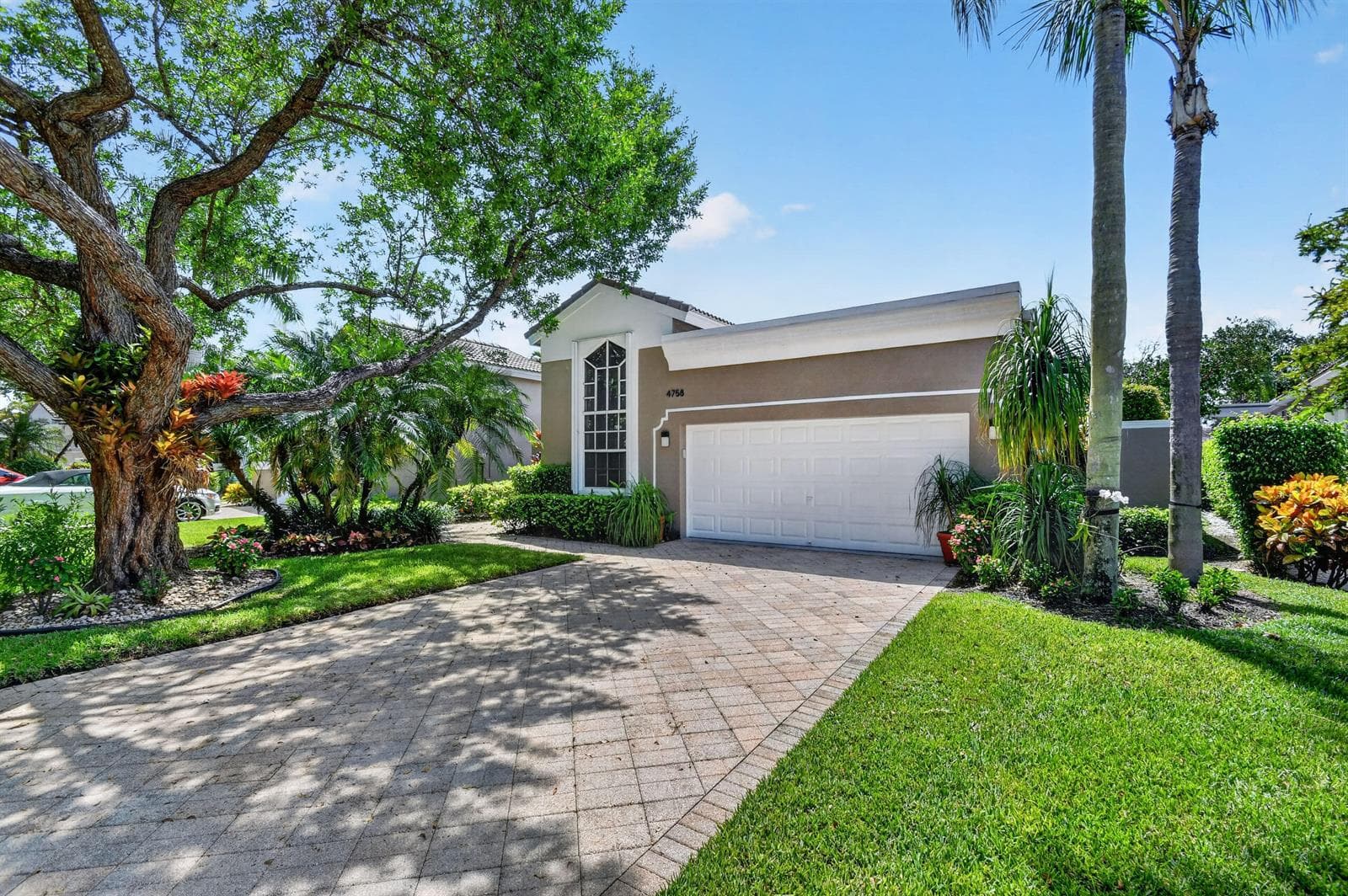 4758 CARLTON GOLF Drive, Lake Worth, FL 33449 photo 2