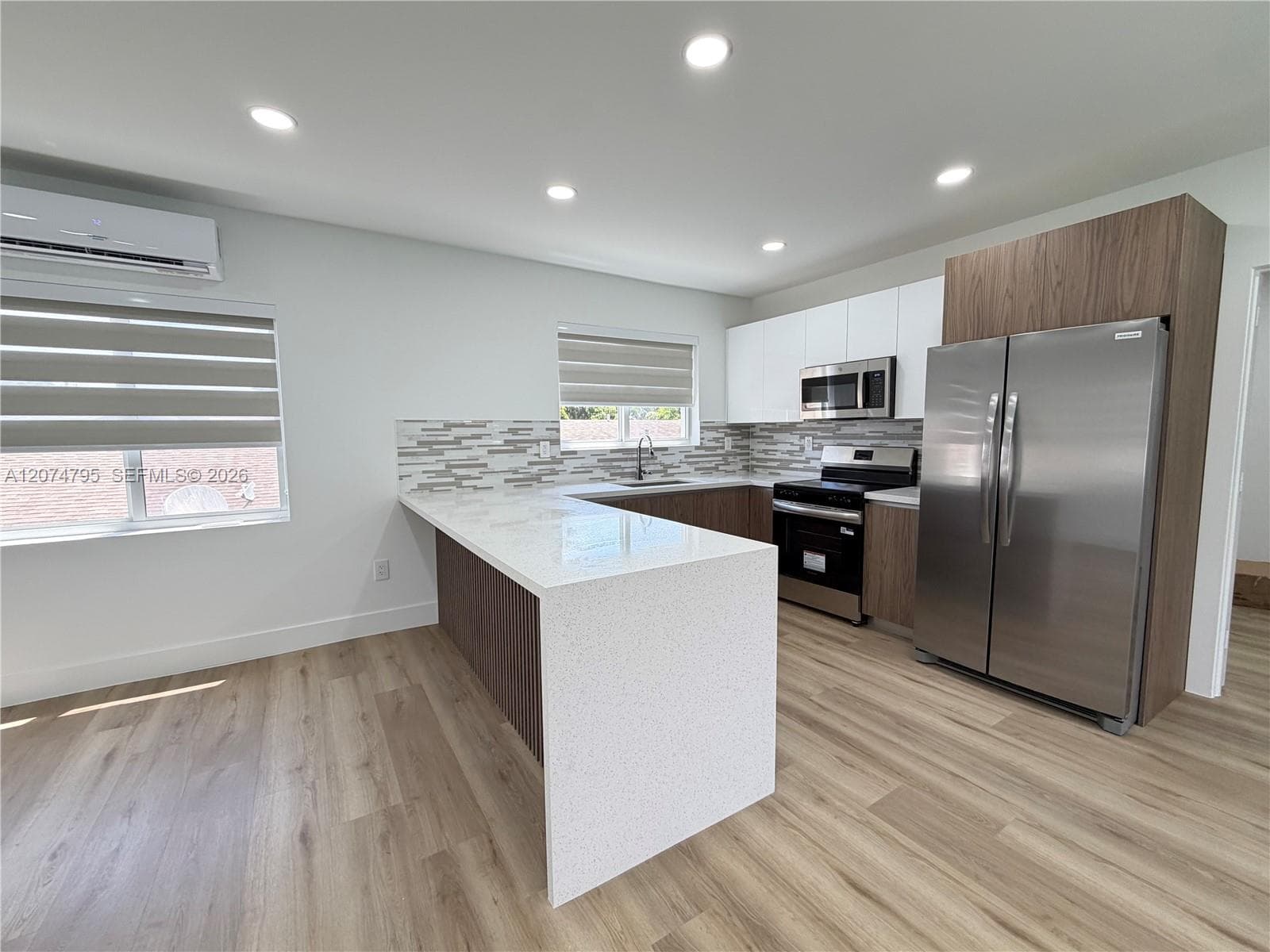 311 SW 27th Ave # 317, Miami, FL 33135 photo 2