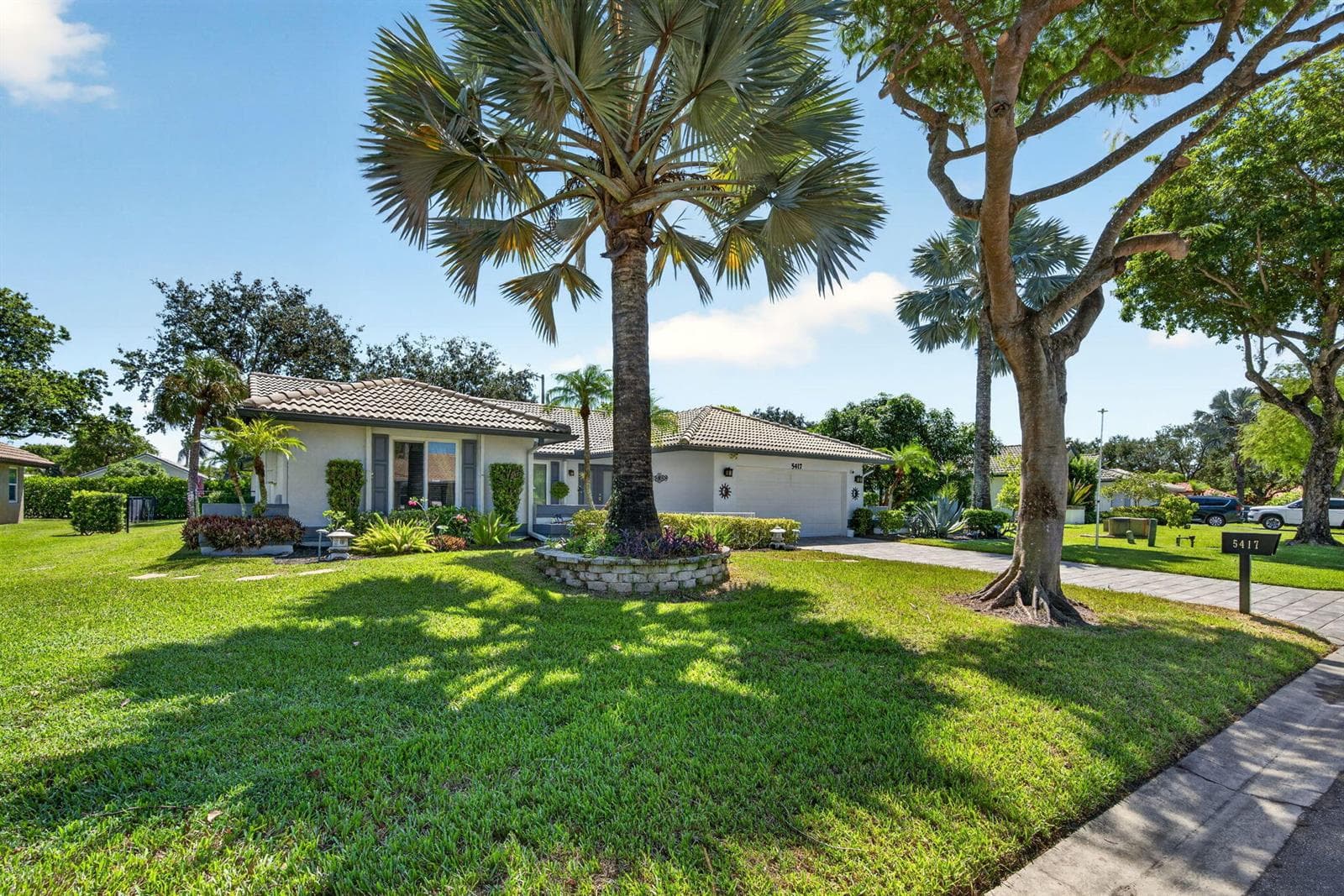 5417 NW 83rd Way, Coral Springs, FL 33067 photo 2