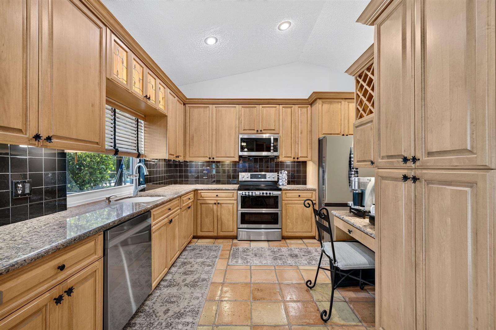 5417 NW 83rd Way, Coral Springs, FL 33067 photo 5