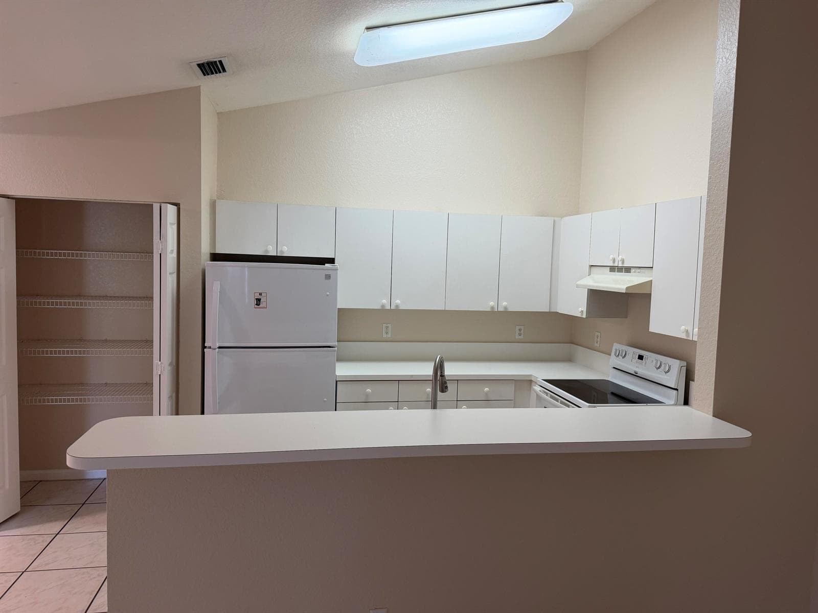 14011 Veronica Court, Wellington, FL 33414 photo 4